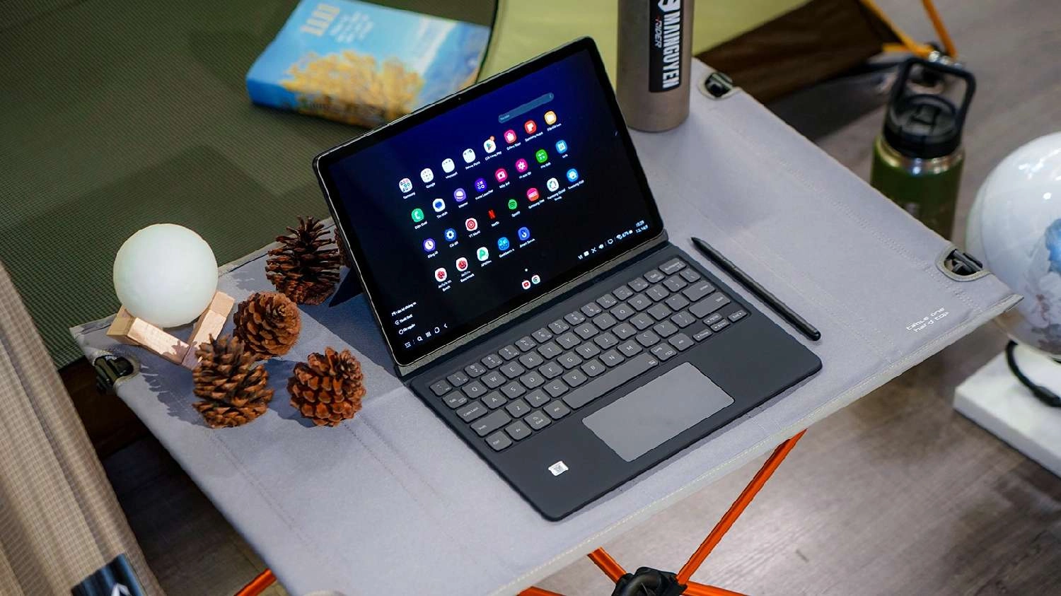 Bao da kiêm bàn phím Samsung Galaxy Tab S9 / Tab S9 FE Book Cover Keyboard